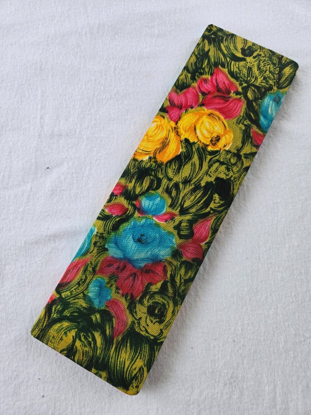 Vintage Floral 60s 70s Narrow Telephone Address Book